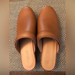 Madewell brown leather clogs. 9.5 Never Worn.